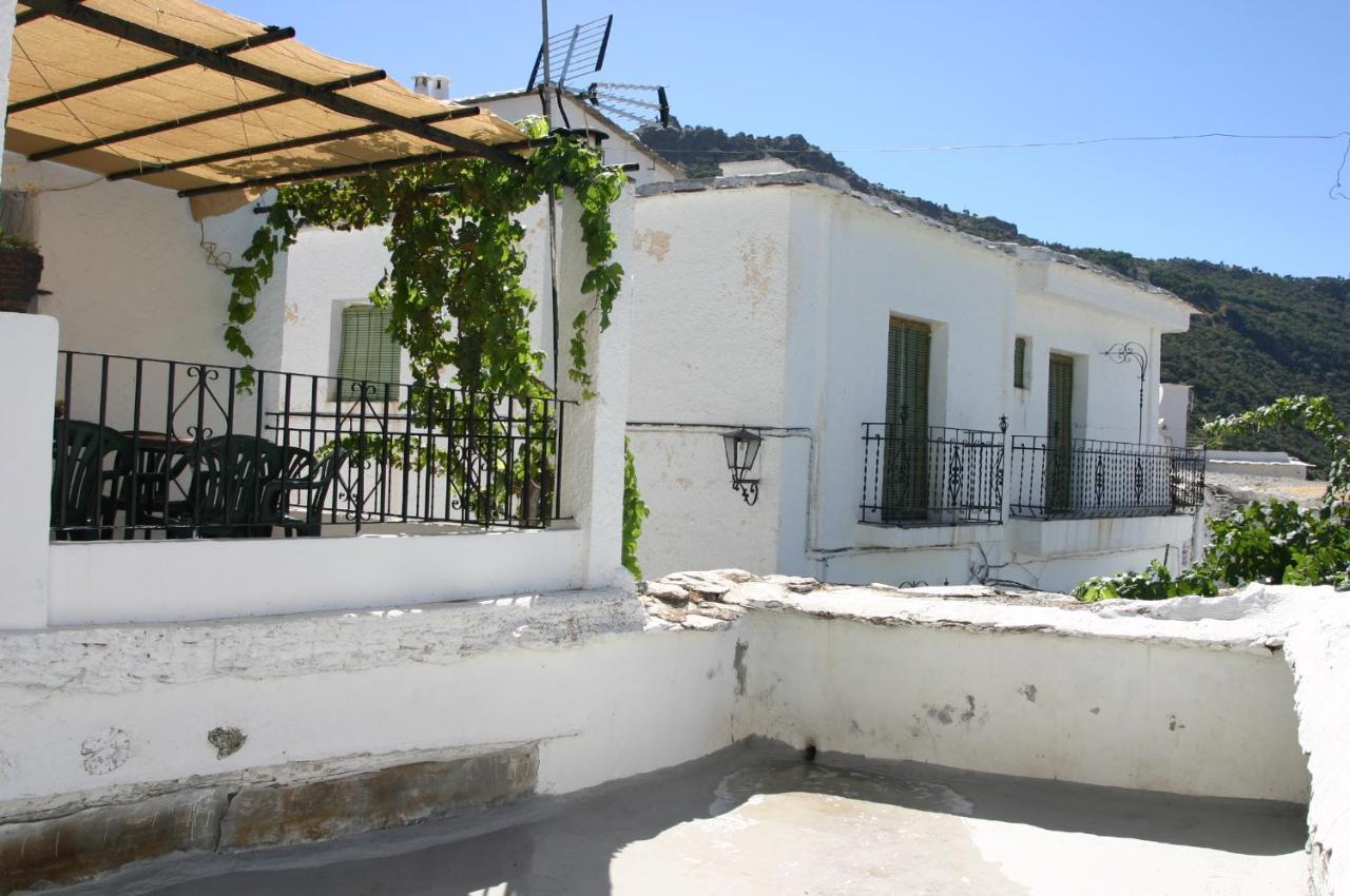 Apartamentos Y Casas Rurales Las Terrazas De La Alpujarra Bubión Kültér fotó